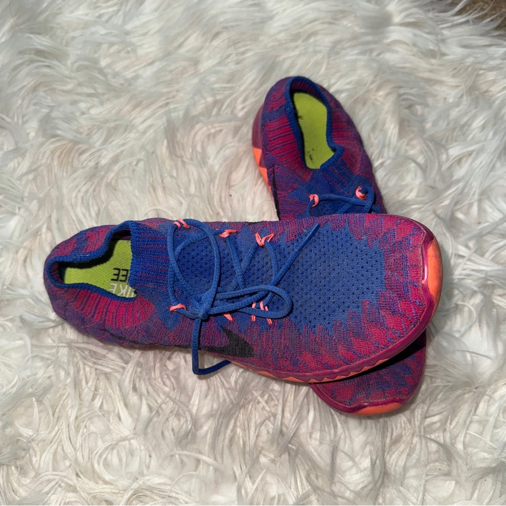 Nike free Shoes